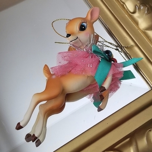 ❗MCM Style Retro Deer Holiday Ornament with Pink Tool and Tinsel❗ - Picture 2 of 4